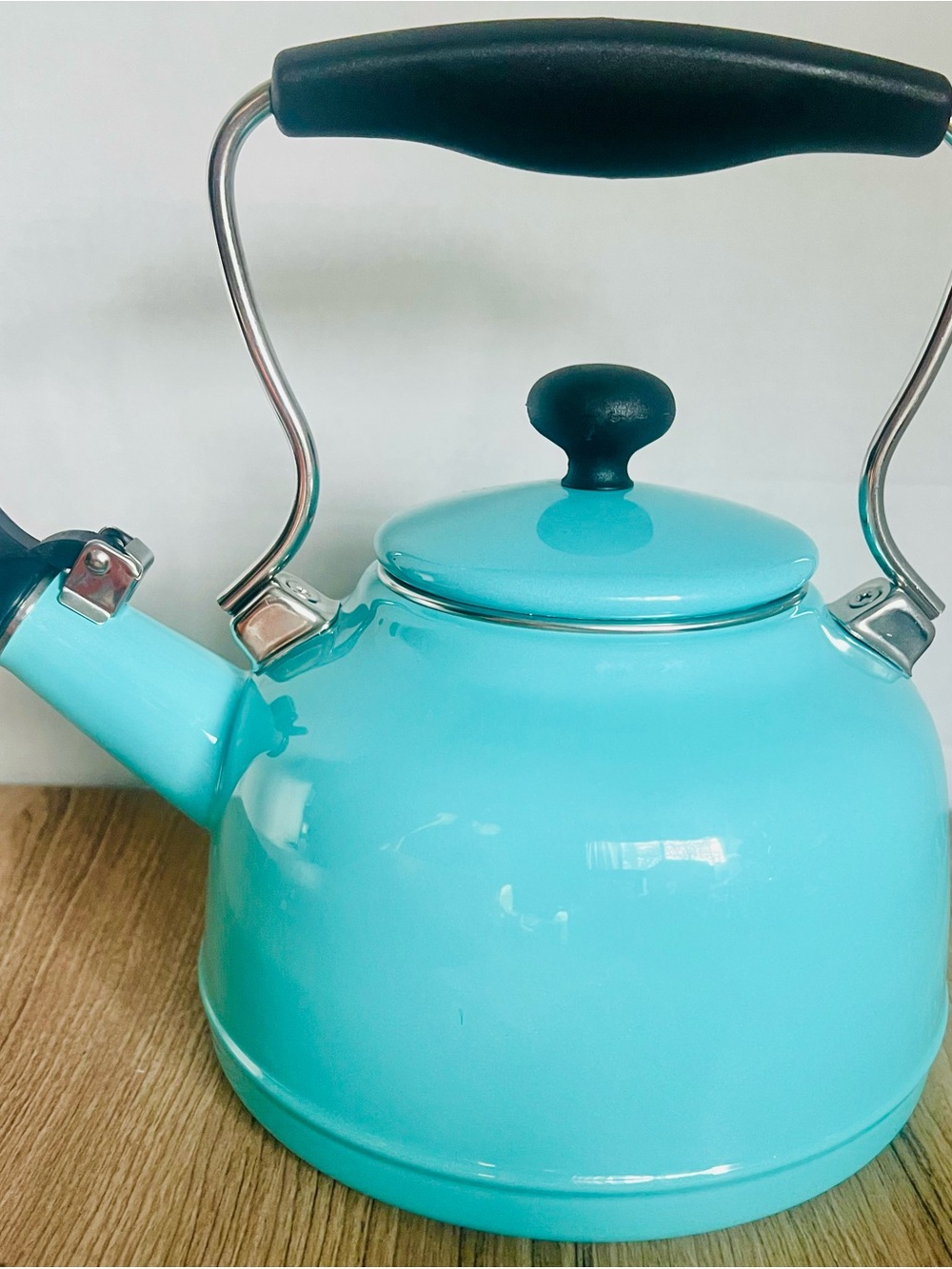 Chantal Vintage Enamel on Steel Whistling Teakettle in the color Aqua